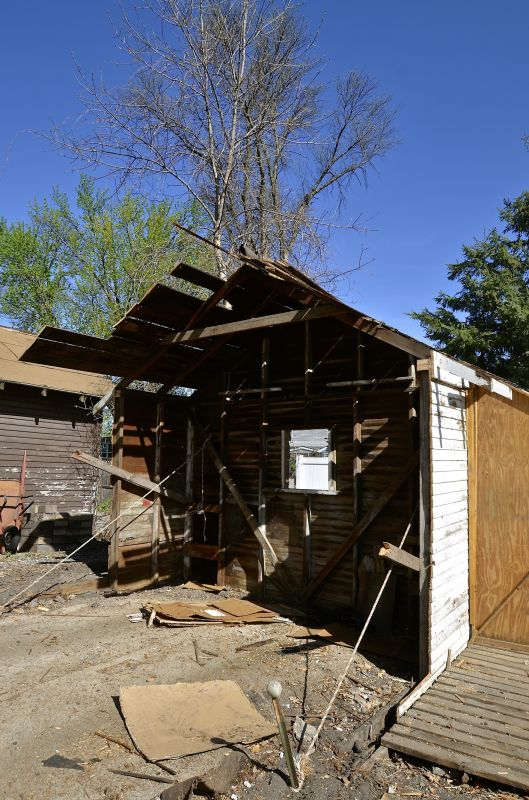 Garage And Carport Building
