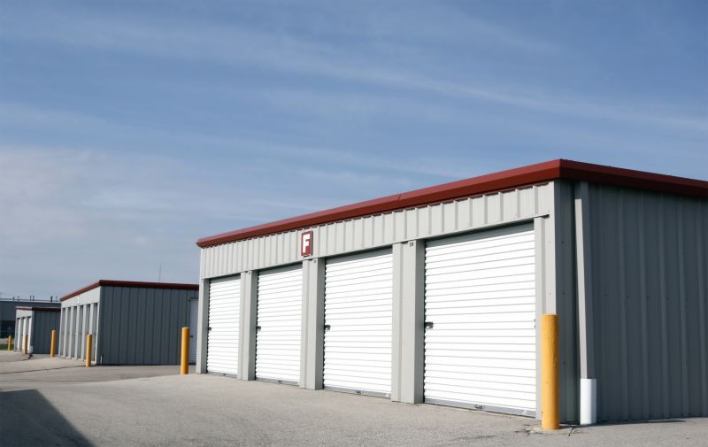 Warehouse Garage Construction in Pearland, TX